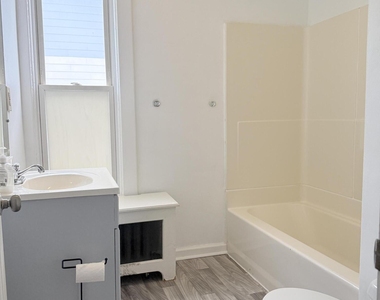 49 Elizabeth Street - Photo Thumbnail 15