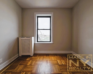 30-64 34th Street - Photo Thumbnail 8