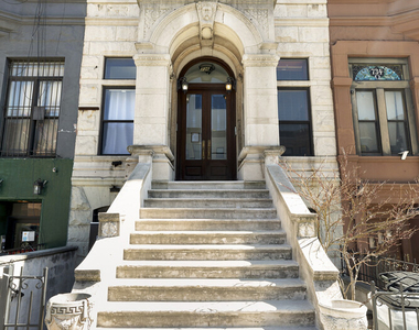 736 St Nicholas Avenue - Photo Thumbnail 11