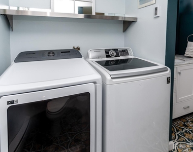 456 Roxbury Lane - Photo Thumbnail 40