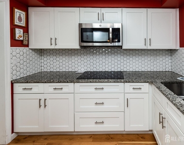 456 Roxbury Lane - Photo Thumbnail 25