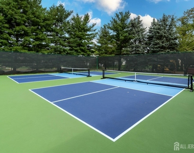 456 Roxbury Lane - Photo Thumbnail 49