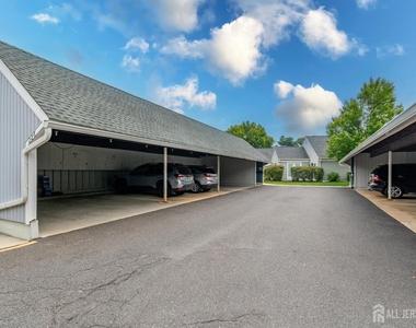 456 Roxbury Lane - Photo Thumbnail 45