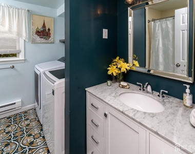 456 Roxbury Lane - Photo Thumbnail 39
