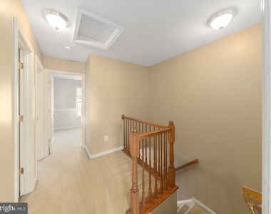 108 Clearwater Court - Photo Thumbnail 14