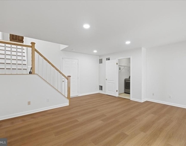 10249 Winged Elm Circle - Photo Thumbnail 27
