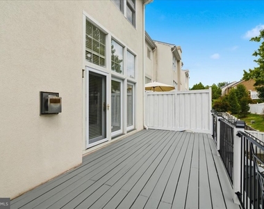 10249 Winged Elm Circle - Photo Thumbnail 30