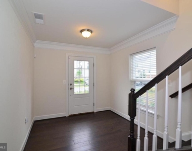 10684 Viewmont Lane - Photo Thumbnail 35