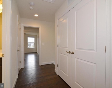 10684 Viewmont Lane - Photo Thumbnail 27