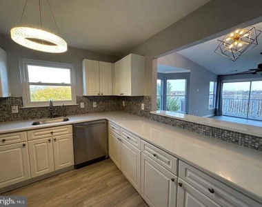 20594 Cornstalk Terrace - Photo Thumbnail 19