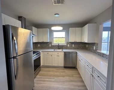 20594 Cornstalk Terrace - Photo Thumbnail 3