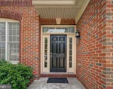 43320 Barnstead Drive - Photo Thumbnail 3