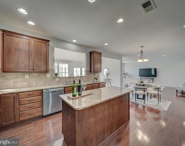 43320 Barnstead Drive - Photo Thumbnail 32
