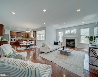 43320 Barnstead Drive - Photo Thumbnail 21