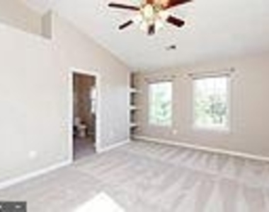 20131 Hardwood Terrace - Photo Thumbnail 12