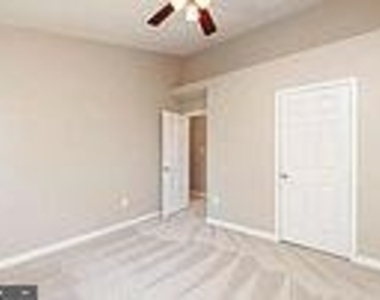 20131 Hardwood Terrace - Photo Thumbnail 8