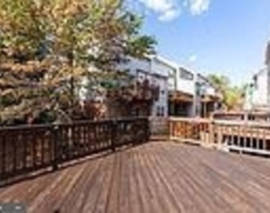 20131 Hardwood Terrace - Photo Thumbnail 23