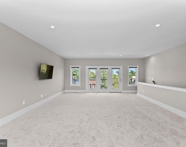20119 Old Line Terrace - Photo Thumbnail 42