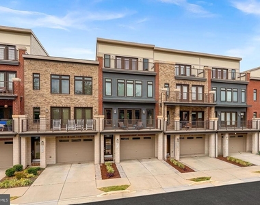 20119 Old Line Terrace - Photo Thumbnail 1