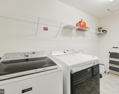 21523 Willow Breeze Square - Photo Thumbnail 34