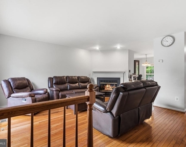 45547 Hutchens Square - Photo Thumbnail 20