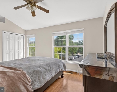 45547 Hutchens Square - Photo Thumbnail 33