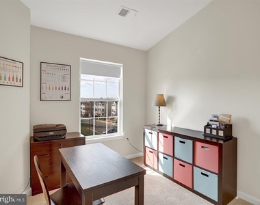 21040 Tioga Terrace - Photo Thumbnail 21