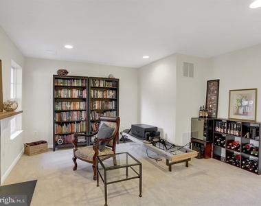21040 Tioga Terrace - Photo Thumbnail 5