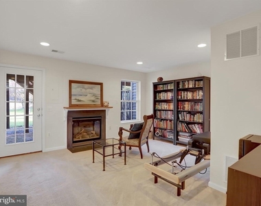 21040 Tioga Terrace - Photo Thumbnail 4
