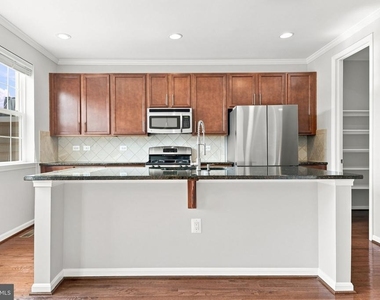 25678 Pleasant Valley Road - Photo Thumbnail 20