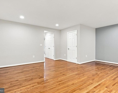 25678 Pleasant Valley Road - Photo Thumbnail 14