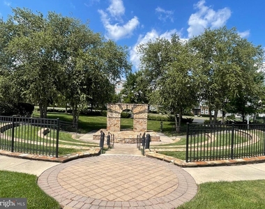 42243 Water Iris Terrace - Photo Thumbnail 37