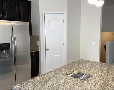 42243 Water Iris Terrace - Photo Thumbnail 4