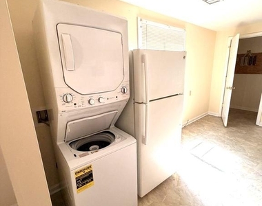 315 Celt Road - Photo Thumbnail 9