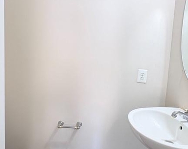 13563 Davinci Lane - Photo Thumbnail 8