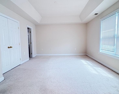 13563 Davinci Lane - Photo Thumbnail 17