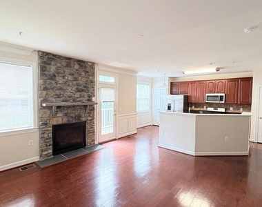 13563 Davinci Lane - Photo Thumbnail 2