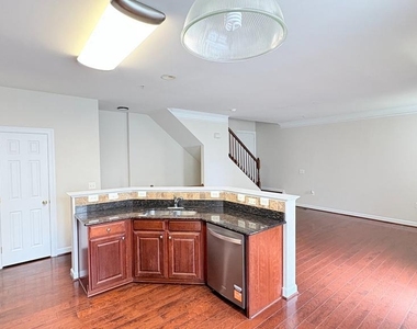 13563 Davinci Lane - Photo Thumbnail 5
