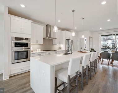 119 Market Square Nw - Photo Thumbnail 12