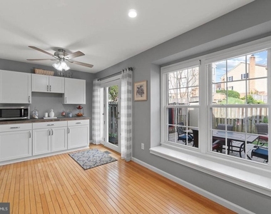 9979 Whitewater Drive - Photo Thumbnail 12
