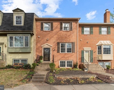 9979 Whitewater Drive - Photo Thumbnail 1