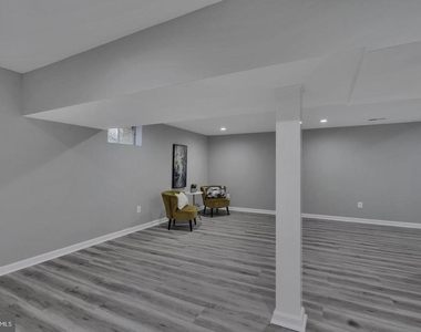 10422 Woodbury Woods Court - Photo Thumbnail 32