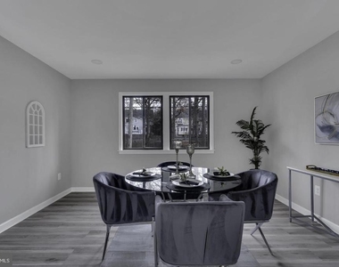 10422 Woodbury Woods Court - Photo Thumbnail 5