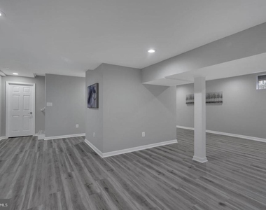 10422 Woodbury Woods Court - Photo Thumbnail 33