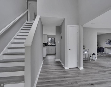10422 Woodbury Woods Court - Photo Thumbnail 1