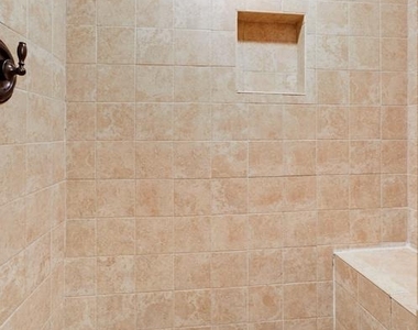 8125 Saxony Drive - Photo Thumbnail 27