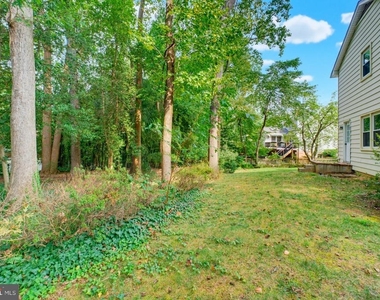 8125 Saxony Drive - Photo Thumbnail 52