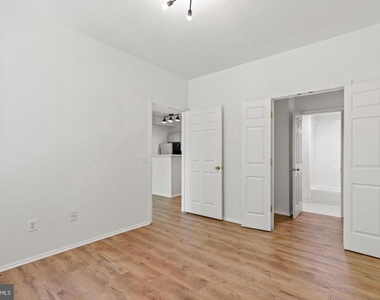 1530 Spring Gate Drive - Photo Thumbnail 17