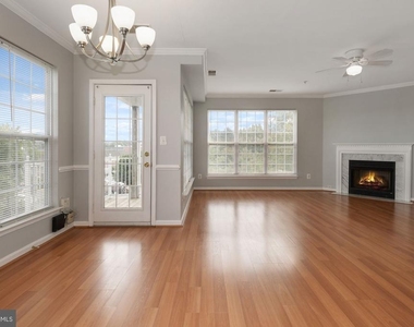2480 Angeline Drive - Photo Thumbnail 8