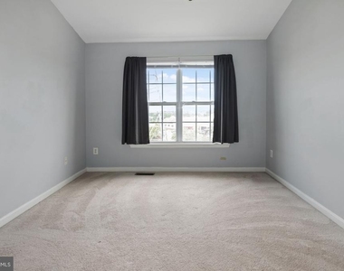2480 Angeline Drive - Photo Thumbnail 26